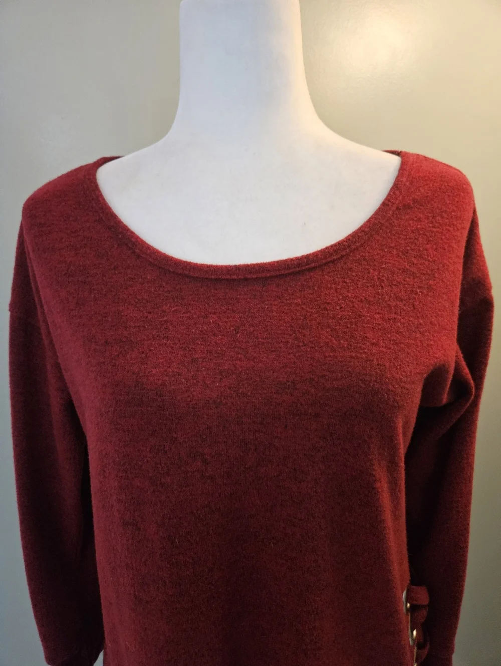 New York Laundry Women's Size Medium M Cozy Scoop Neck Red Tunic Sweater